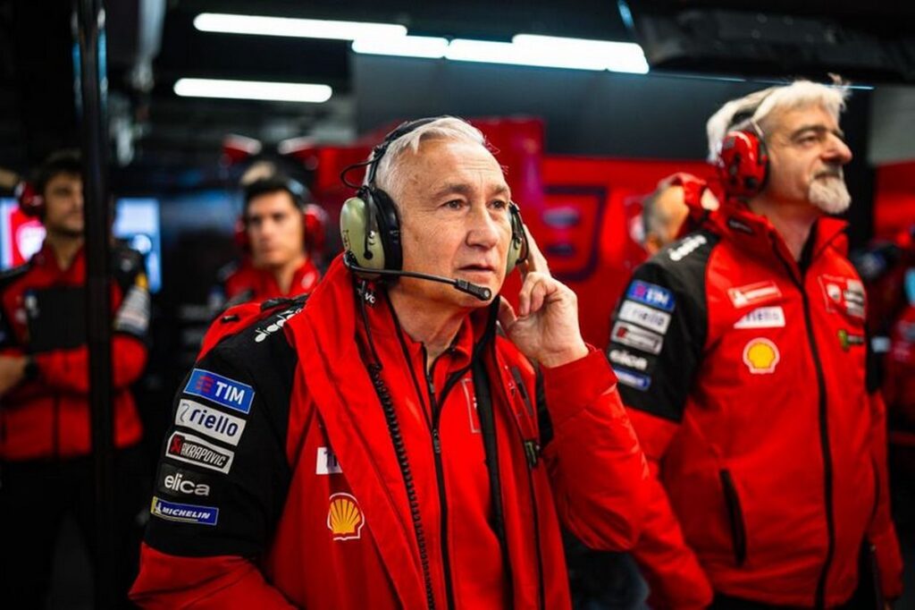 MotoGP | Tardozzi difende Bagnaia: “E’ devastato, ma noi crediamo ancora in lui”