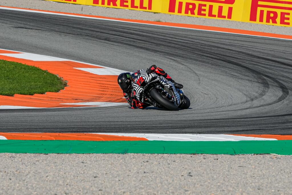 MotoGP | Test Valencia, Bezzecchi: “Abbiamo ancora tante carte da giocare”