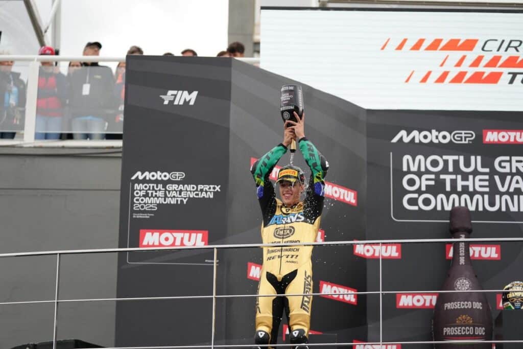 Moto2 | Gp Valencia: vince Guevara, Moreira è Campione del Mondo