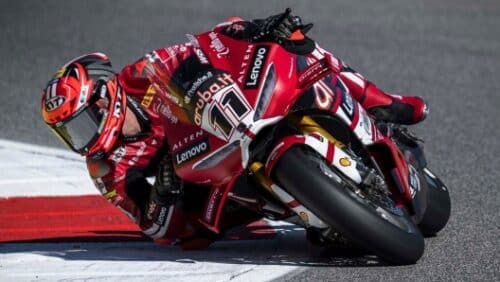 SBK | Gp Portimão Superpole Race: vittoria per Bulega, secondo Lecuona e altra doppietta Ducati in Superpole Race