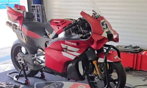 MotoGP | Ducati e Honda in pista con il prototipo 850cc