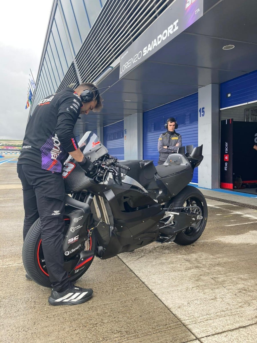 Aprilia 850cc Test Jerez debutto