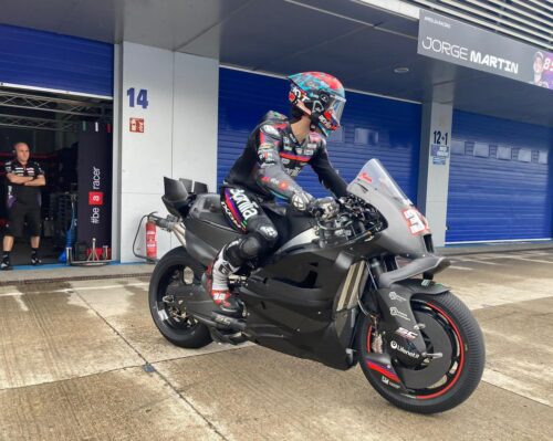 MotoGP | L’Aprilia 850cc è scesa in pista a Jerez [FOTO-VIDEO]