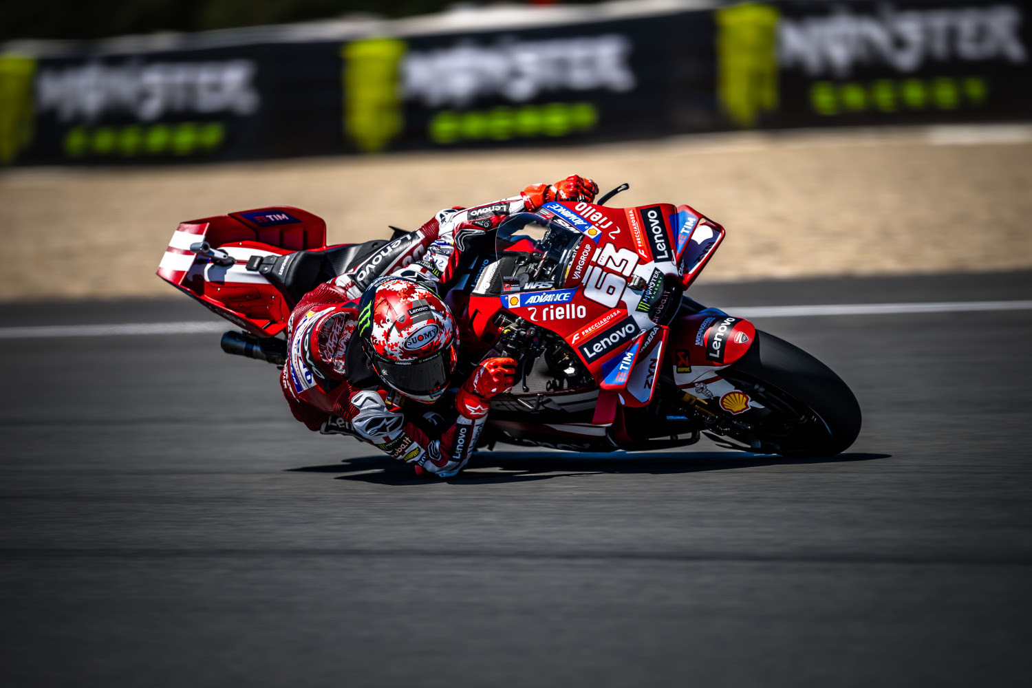 MotoGP | GP Brno Day 1, Bagnaia: “Gomma soft difficile anche per la Sprint”