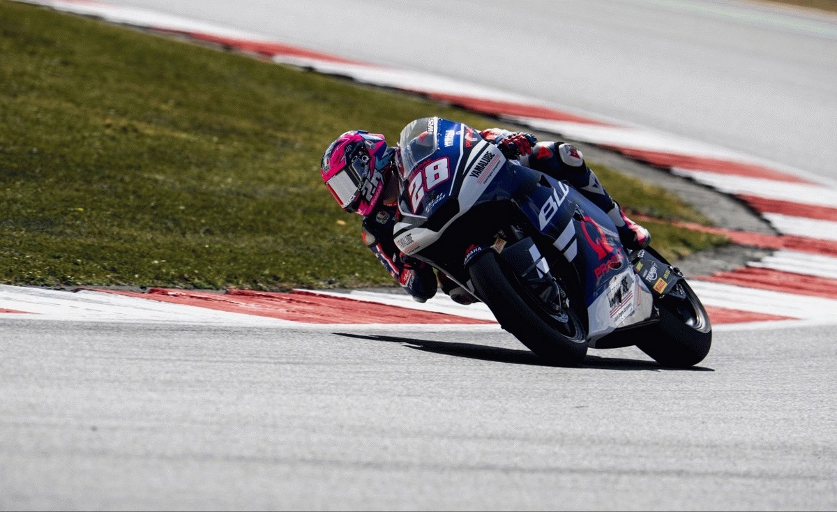 Moto2 | Gp Silverstone: Guevara pole position da record, indietro gli italiani