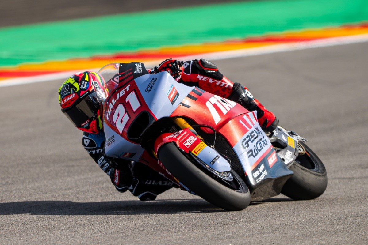 Moto2 | Gp Aragon: Lopez, pole con record, indietro gli italiani