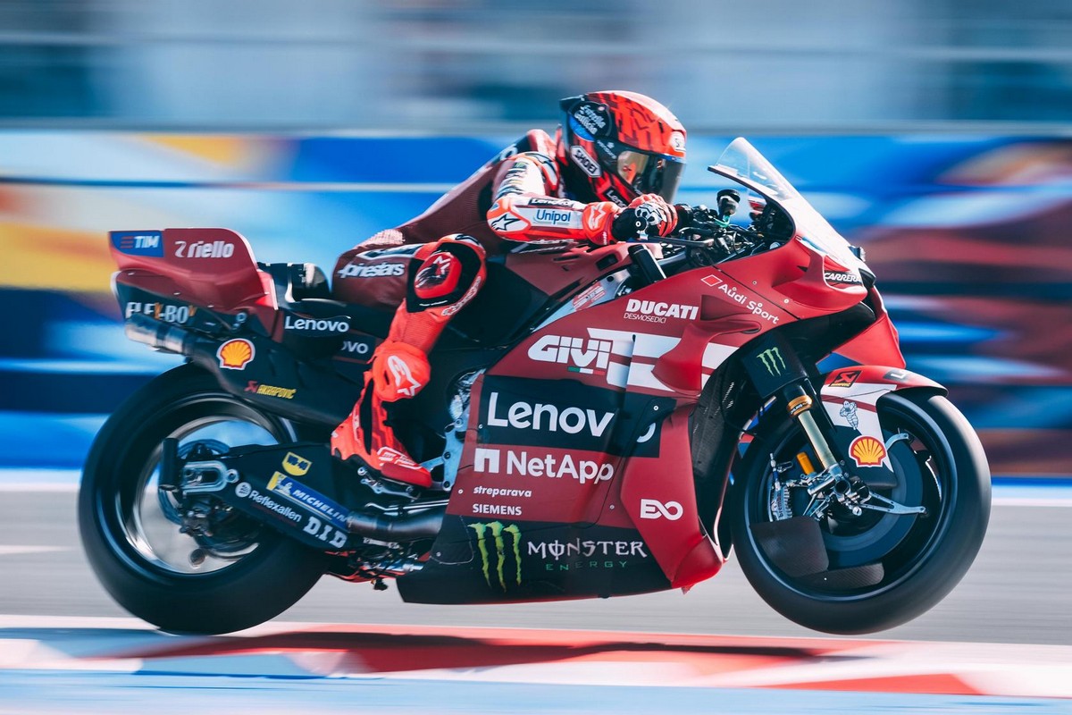 MotoGP | Gp Misano Sprint Race: Marquez piega Bezzecchi, Martin a podio